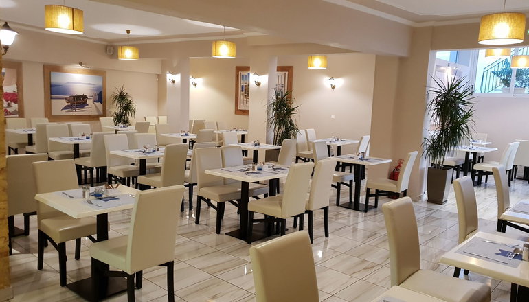 Hotel Yannis - Ύψος, Κέρκυρα