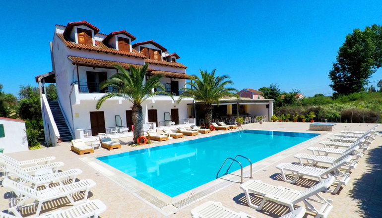 Captain's Studios & Apartments Corfu