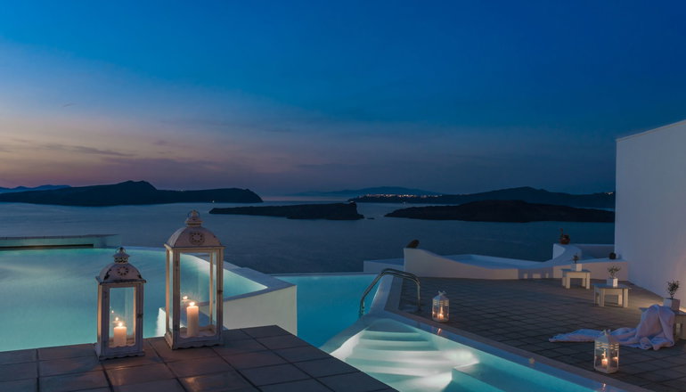 Apanemo Hotel & Suites