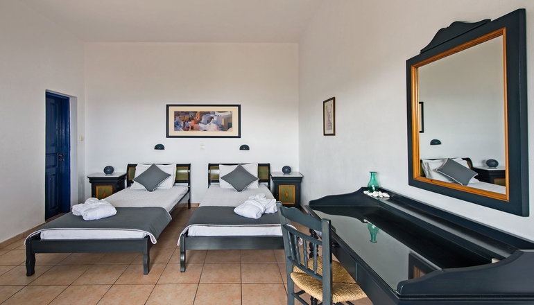 Apanemo Hotel & Suites