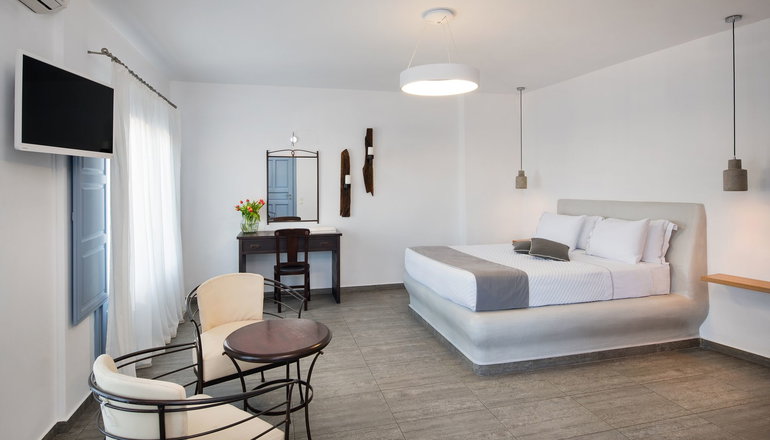 Apanemo Hotel & Suites