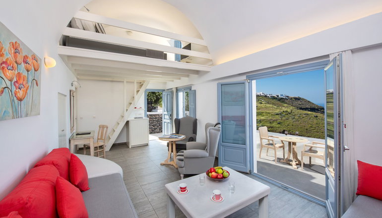 Apanemo Hotel & Suites