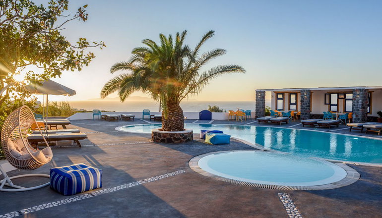 Anemomilos Hotel - Οία, Σαντορίνη