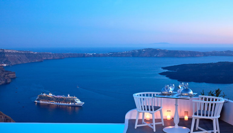 5* Katikies Chromata Santorini / The Leading Hotels of the World - Ημεροβίγλι, Σαντορίνη