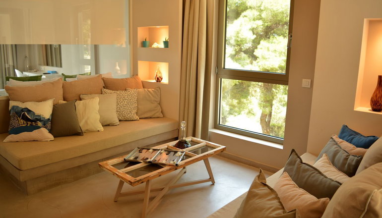 Core Luxury Suites - Σκιάθος