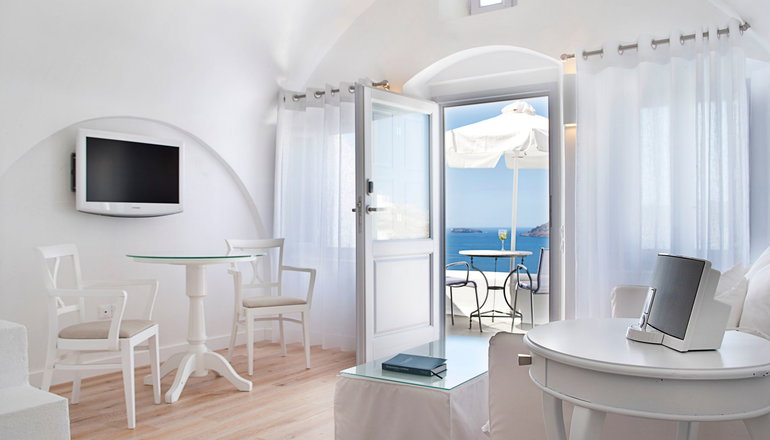 5* Katikies Santorini - The Leading Hotels of the World