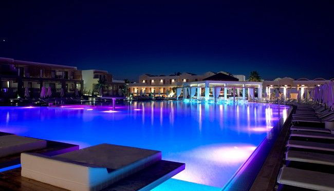 5* Pelagos Suites Hotel