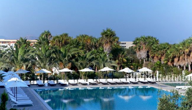 5* Pelagos Suites Hotel