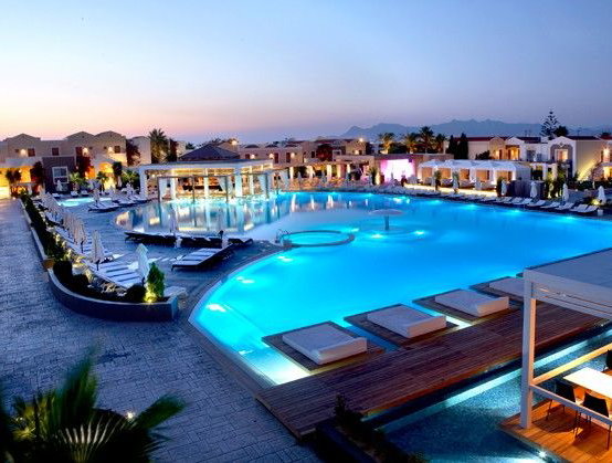 5* Pelagos Suites Hotel