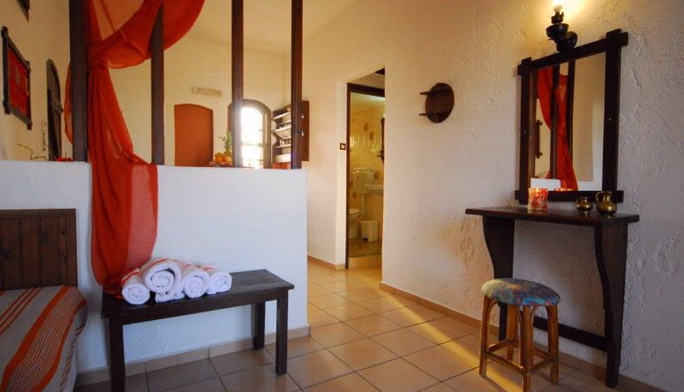 Malia Studios