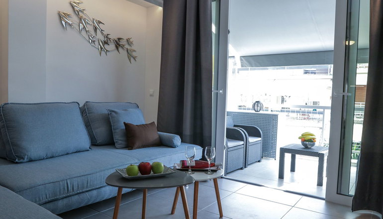 V36 Suites