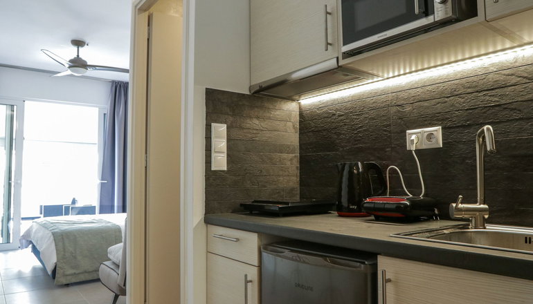 V36 Suites
