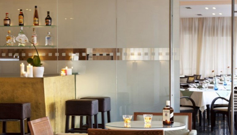 4* Lucy Hotel