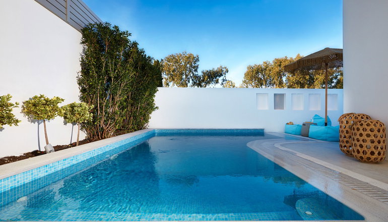 Eolia Kamari Villa