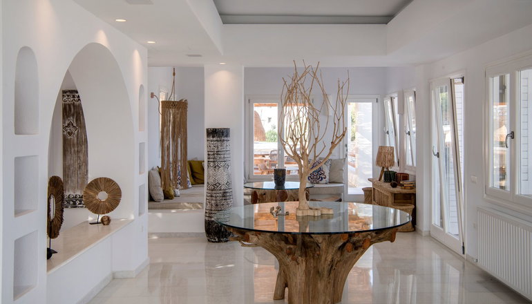 Mythic Exclusive Retreat Paros