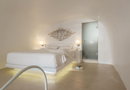 4* Iliovasilema Suites Santorini