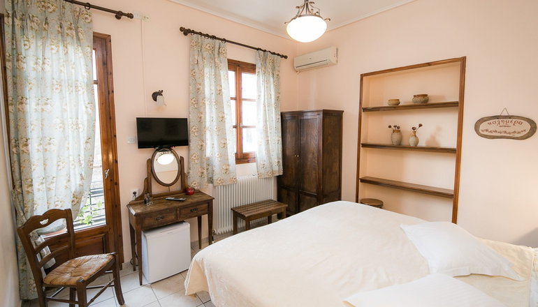 Kritsa Gastronomy Hotel