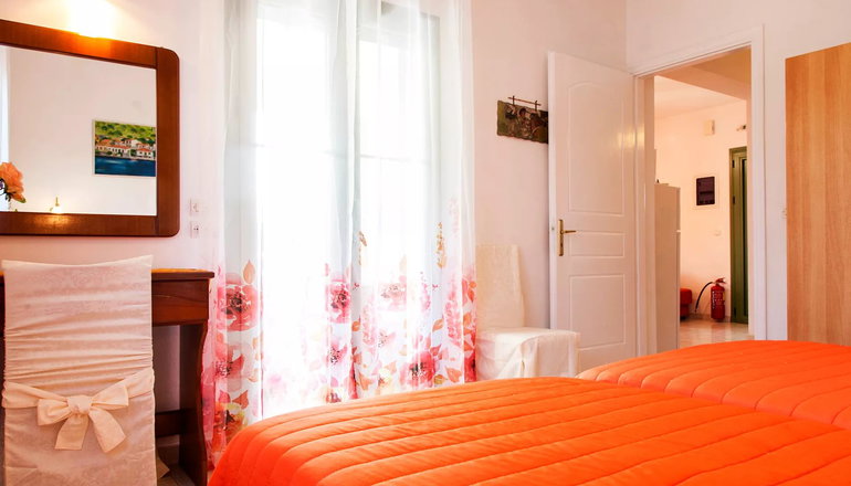 Monambeles Villas