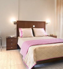 Stratos Hotel