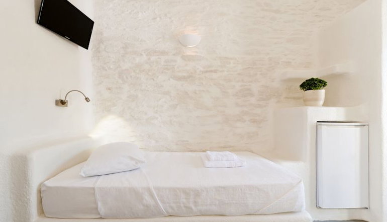 Yialos Ios Hotel