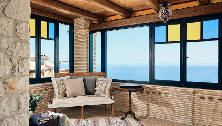 Diamond Suites