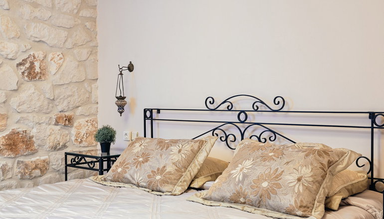 Diamond Suites
