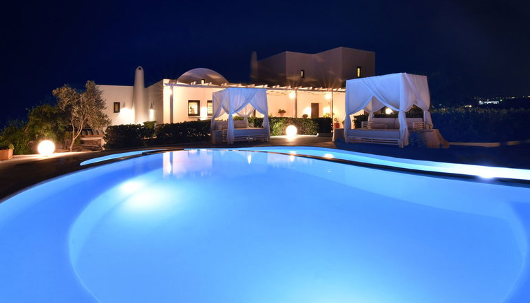 Irene Villa Santorini