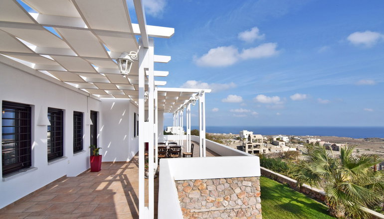 Irene Villa Santorini