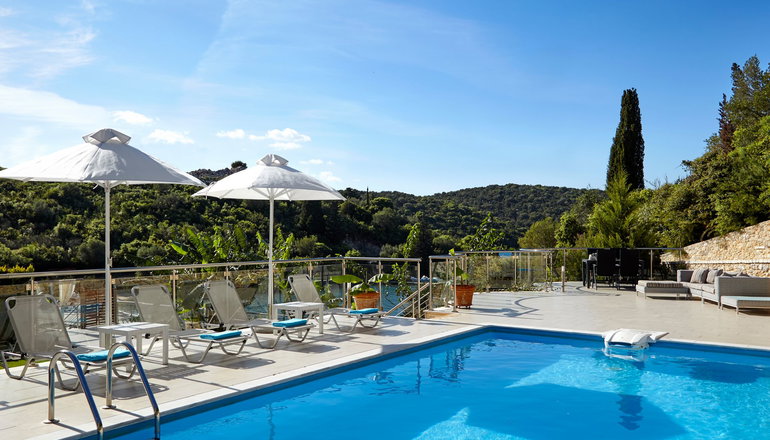 Karvouno Villas