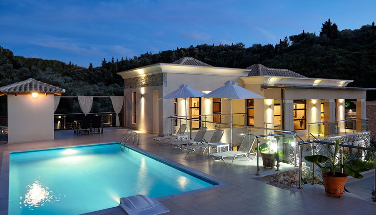 Karvouno Villas