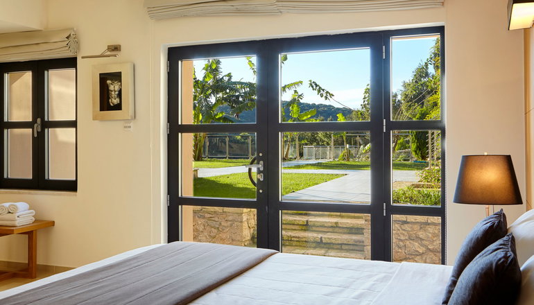 Karvouno Villas