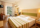 4* Akrotiri Beach Hotel