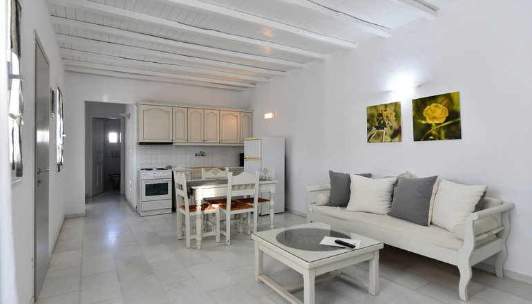 Anthos Apartments