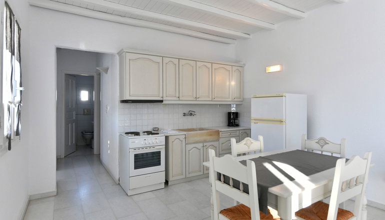 Anthos Apartments