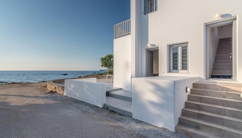 Milos Waves