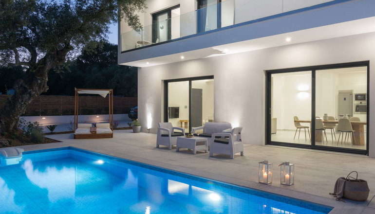 Elia Luxury Villa