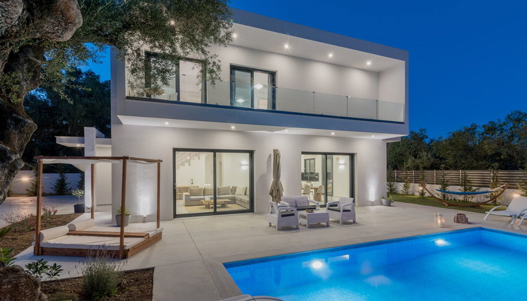 Elia Luxury Villa