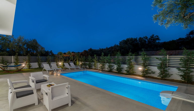 Elia Luxury Villa