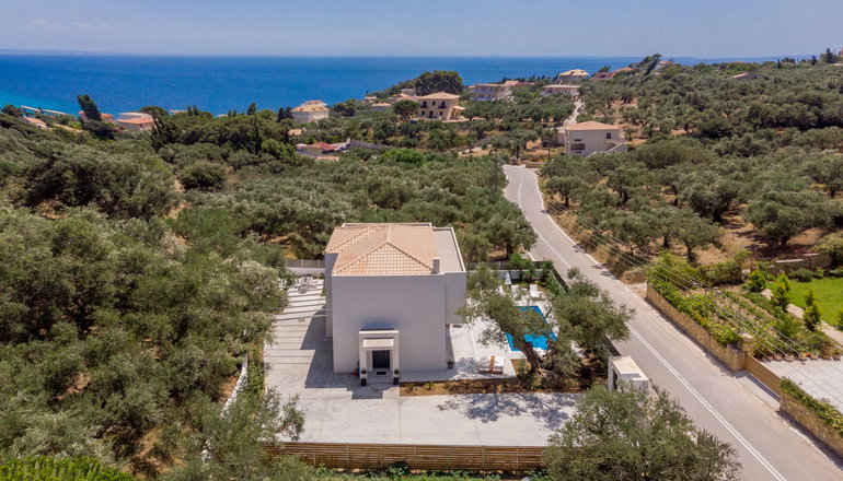 Elia Luxury Villa