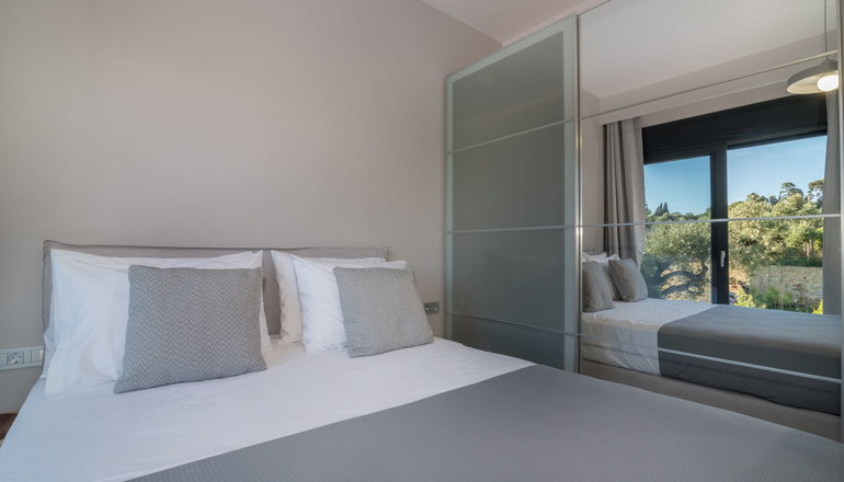 Elia Luxury Villa