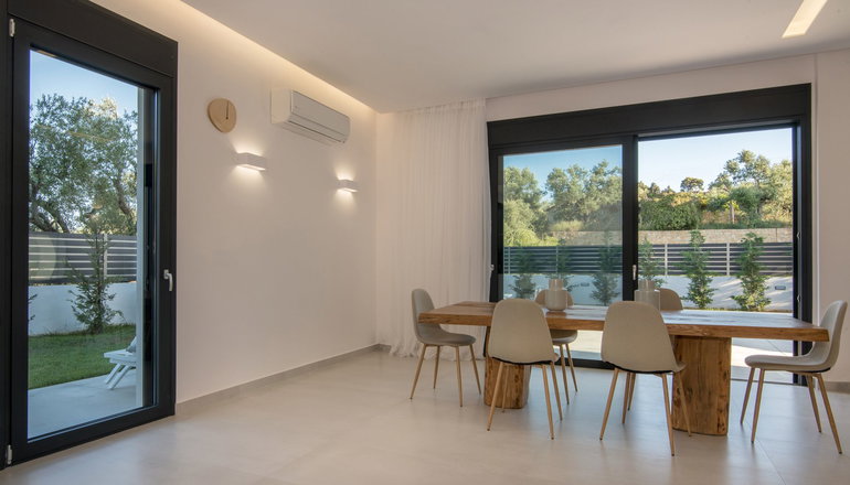 Elia Luxury Villa