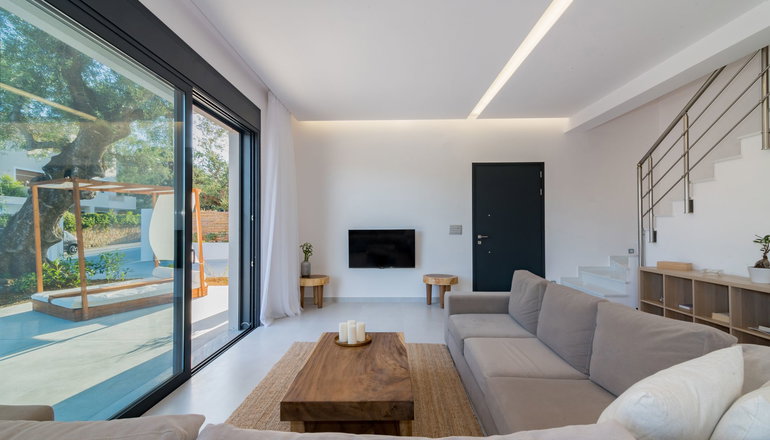 Elia Luxury Villa