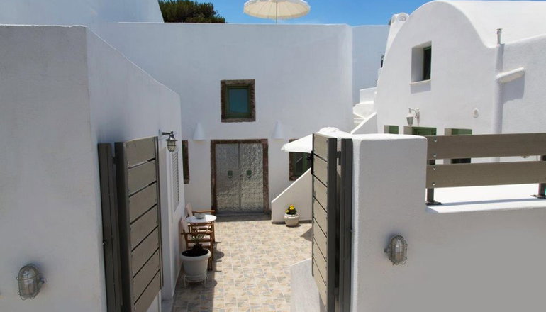 Ayoba Santorini - Ημεροβίγλι, Σαντορίνη