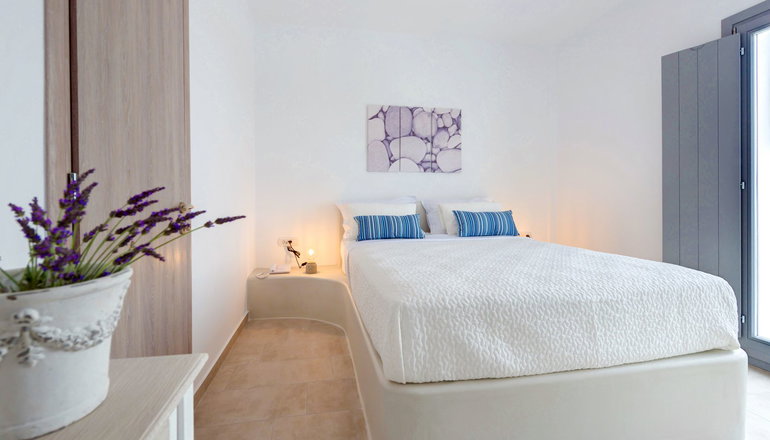 4* White Harmony Suites - Μεγαλοχώρι, Σαντορίνη