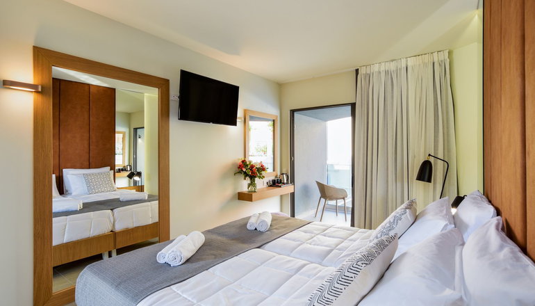4* Elia Agia Marina