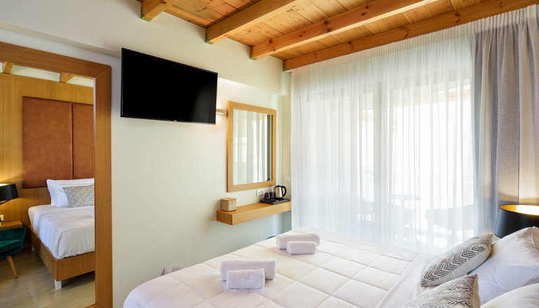 4* Elia Agia Marina