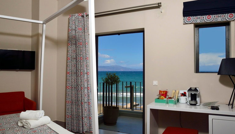 4* Elia Agia Marina
