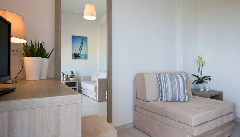 12 Olympian Gods Hotel