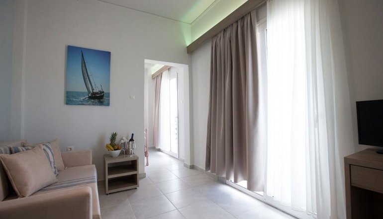 12 Olympian Gods Hotel
