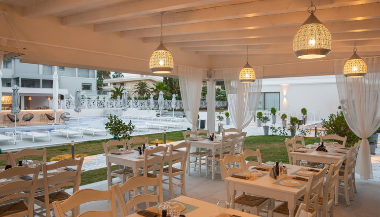 Laguna Resort